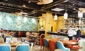 nha-hang-la-maison-deli-2