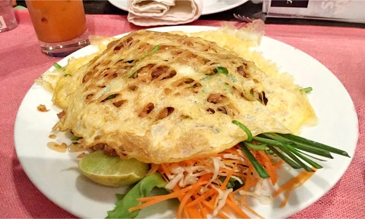 nha-hang-lac-thai-1-mac-thi-buoi-7
