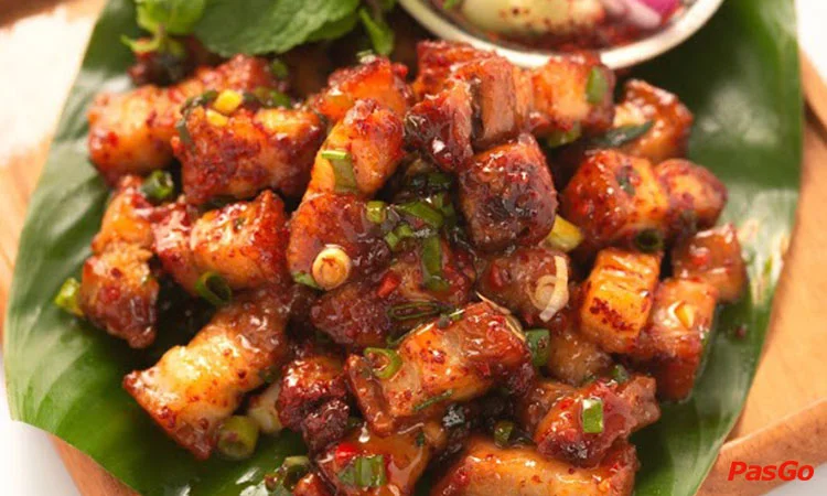 nha-hang-lau-cua-dong-ham-long-4