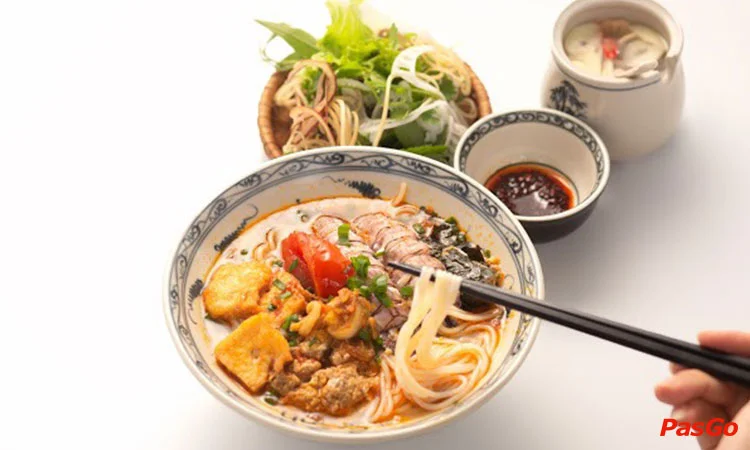 nha-hang-lau-cua-dong-ham-long-6