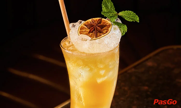 nha-hang-lava-cuisine-and-lounge-hai-ba-trung-7