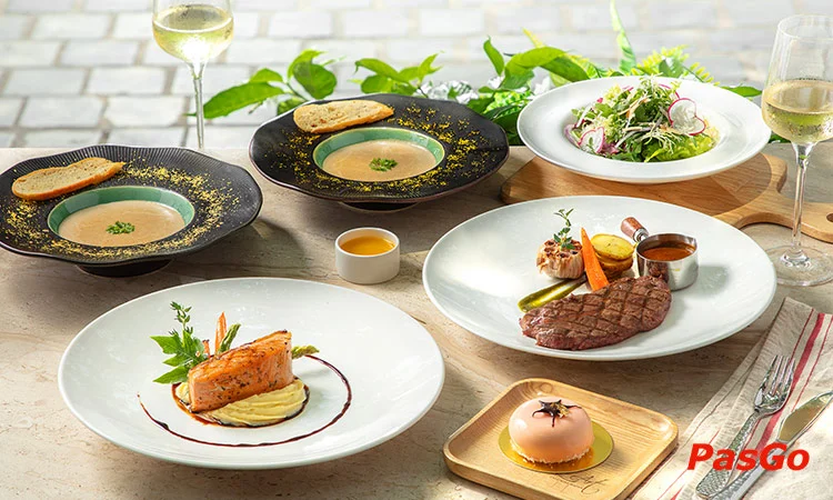Nhà hàng Lê Art Cafe Wine Bistro Nguyễn Thái Học giao hòa ẩm thực và nghệ thuật 1