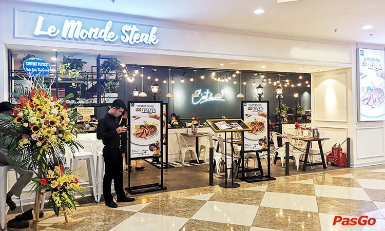 nha-hang-le-monde-steak-royal-city-9
