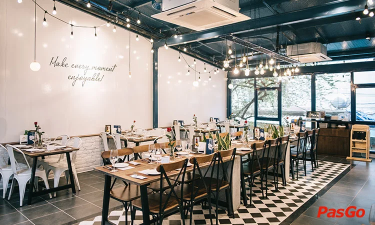 nha-hang-le-monde-steak-to-hieu-2
