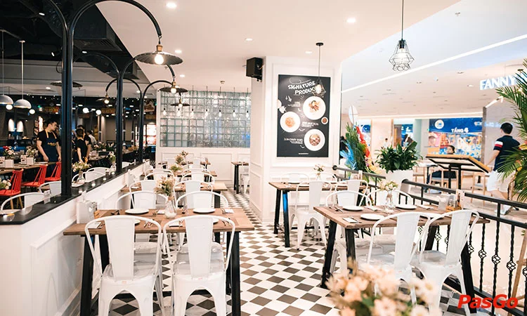 nha-hang-le-monde-steak-vincom-tran-duy-hung-9