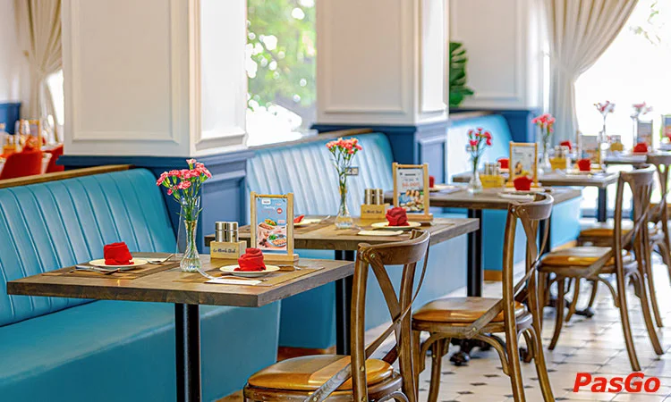 Nhà hàng Le Monde Steak Nguyễn Thị Minh Khai bít tết kiểu Pháp 9