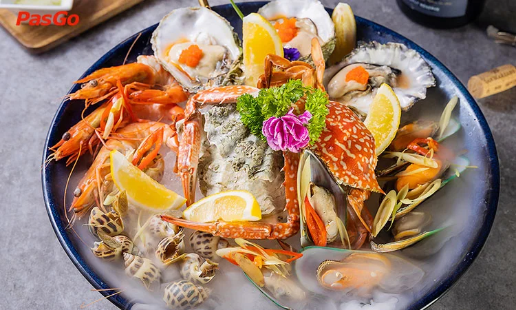 nha-hang-lmo-dining-nguyen-thi-dinh-1