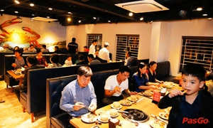nha-hang-london-buffet-hai-san-lau-nuong-thanh-thai-4