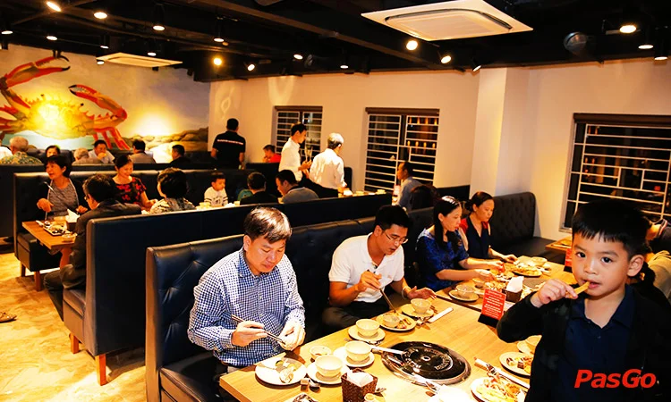 nha-hang-london-buffet-hai-san-lau-nuong-thanh-thai-4