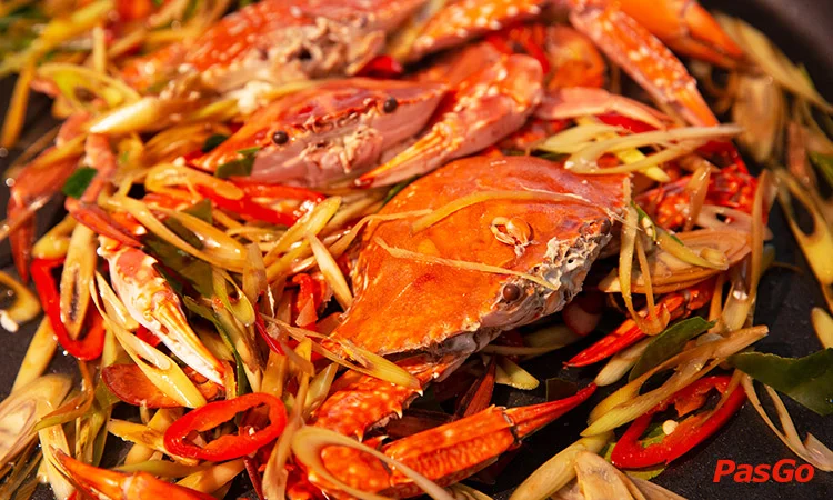 nha-hang-london-buffet-hai-san-lau-nuong-thanh-thai-7