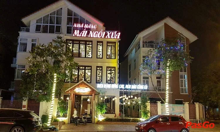 nha-hang-mai-ngoi-xua-nguyen-van-loc-1