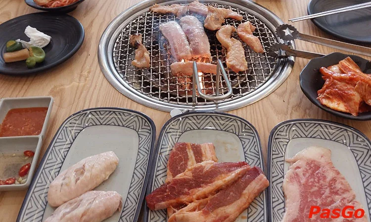Nhà hàng Meat House BBQ Hồng Tiến buffet nướng lẩu 6
