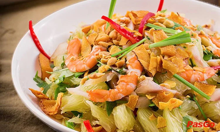 nha-hang-mi-quang-bep-tam-tran-duy-hung-5
