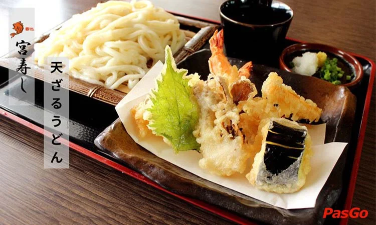 Nhà hàng Miya sushi ở Huỳnh Mẫn Đạt quận bình thạnh chuyên món Nhật truyền thống 5