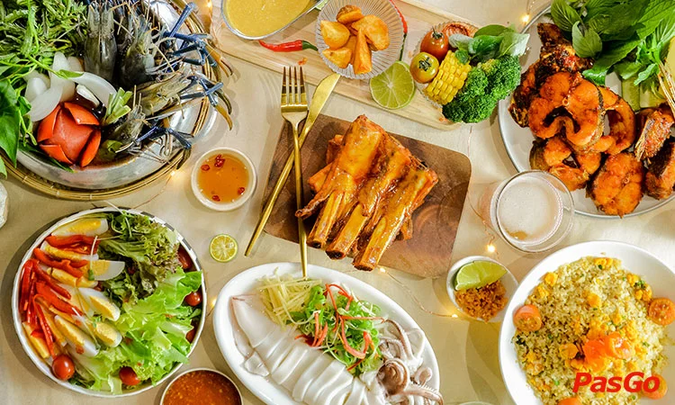 nha-hang-moc-rieu-&-nuong-nguyen-thi-thap-1