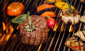 nha-hang-moo-beef-steak-prime-ngo-duc-ke-slide-1