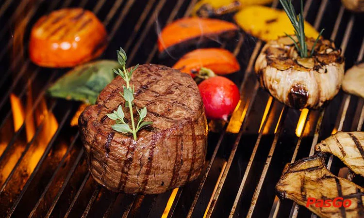 nha-hang-moo-beef-steak-prime-ngo-duc-ke-slide-1
