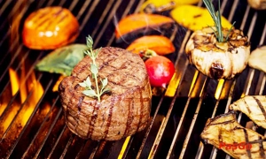 nha-hang-moo-beef-steak-tran-quoc-toan-slide-2