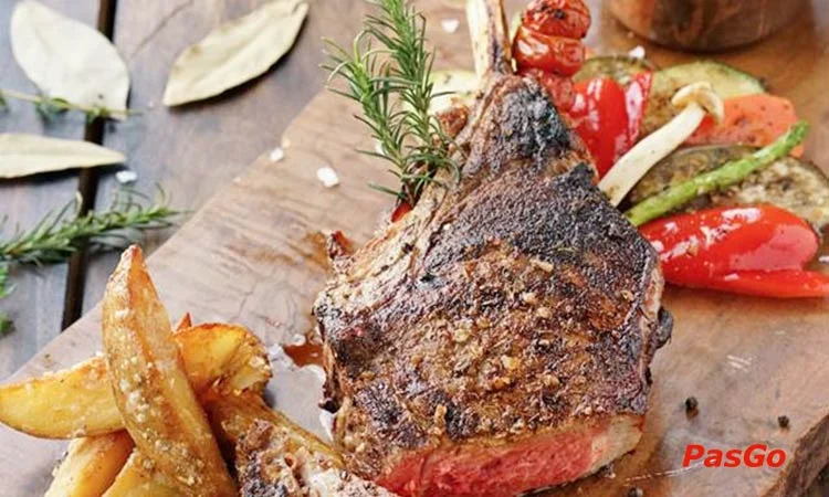 nha-hang-moo-beef-steak-tran-quoc-toan-slide-3