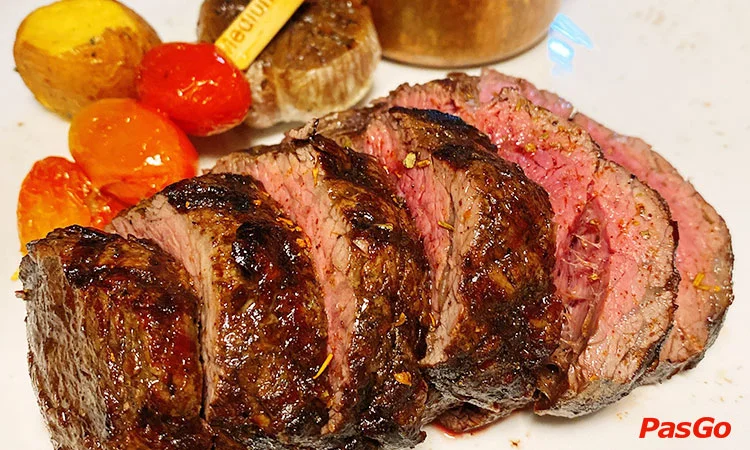 nha-hang-moo-beef-steak-ly-tu-trong-6