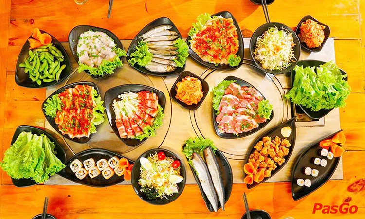 nha-hang-moon-bbq-nguyen-khanh-toan-cau-giay-2