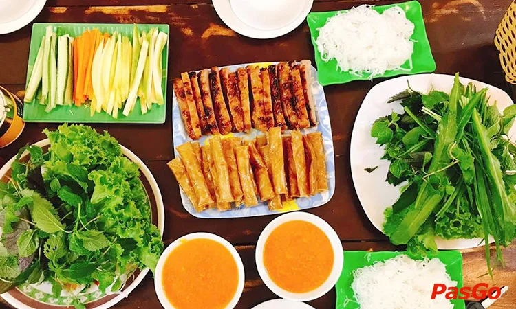 nha-hang-nem-nuong-xuan-dan-phu-doan-1