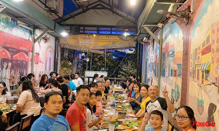 Nhà hàng Ngõ 8 Cù Lao 12
