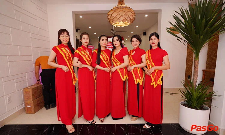 nha-hang-ngoi-do-phan-van-tri-8