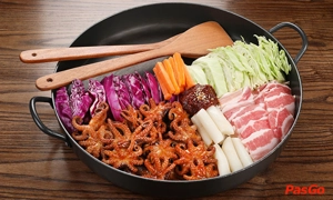 nha-hang-octopus-king-aeon-mall-long-bien-3