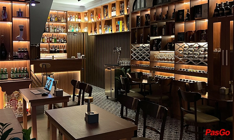 Nhà hàng Ông Otis Lounge Trần Quang Khải 1