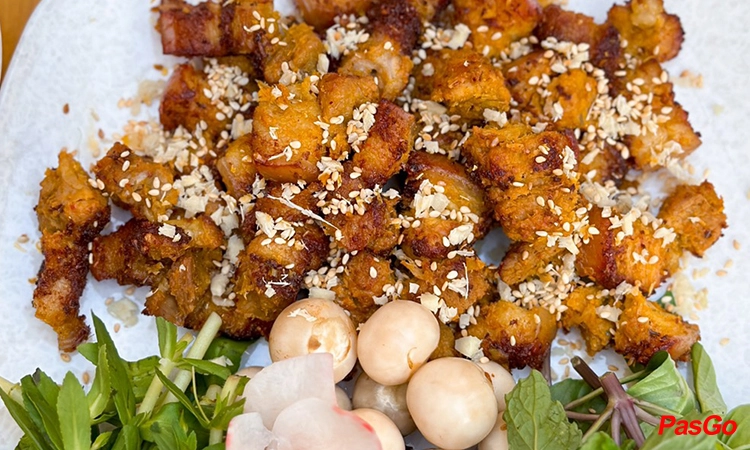 Nhà hàng Phố Bia Đường 79 7