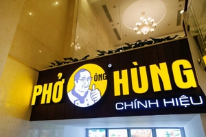 nha-hang-pho-ong-hung-hang-bai-slide-1