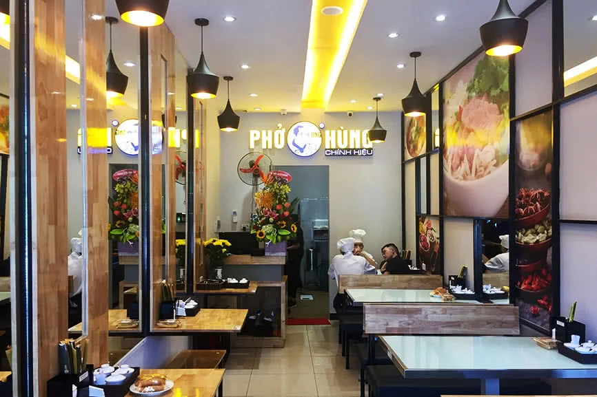 nha-hang-pho-ong-hung-hang-khay-slide-2