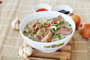 nha-hang-pho-ong-hung-hang-khay-slide-4
