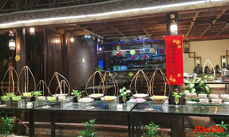 nha-hang-pool-buffet-yersin-nha-trang-4