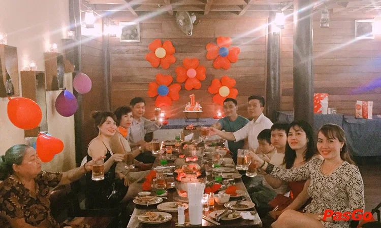 nha-hang-pool-buffet-yersin-nha-trang-5
