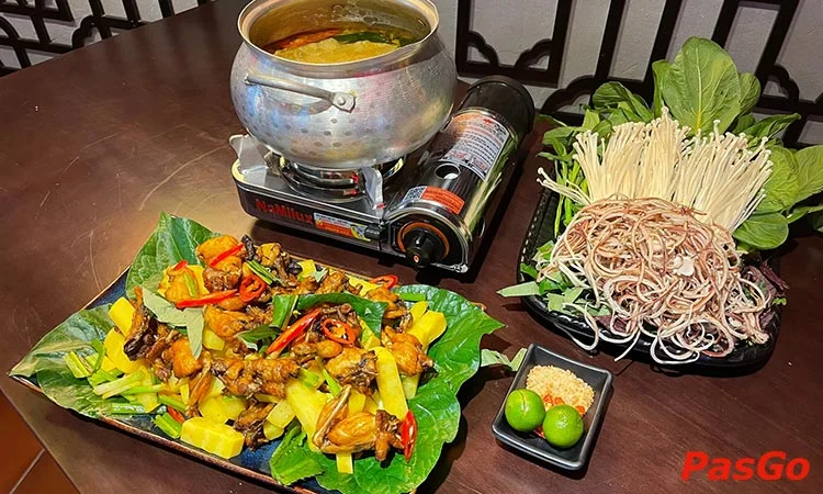 Nhà hàng Quán nhỏ 76 Ngọc Khánh chuyên các món nhậu và lẩu nướng 7