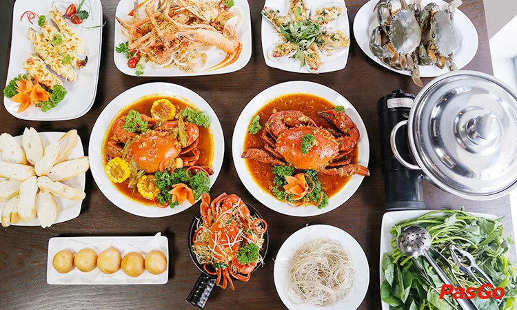 nha-hang-queen-crab-hoang-dao-thuy-slide-1