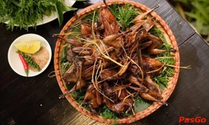 Nha-hang-quy-co-nguyen-huy-tuong-2