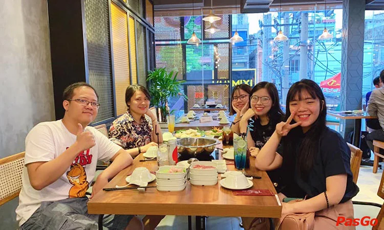 nha-hang-rakuen-hotpot-le-van-sy-9