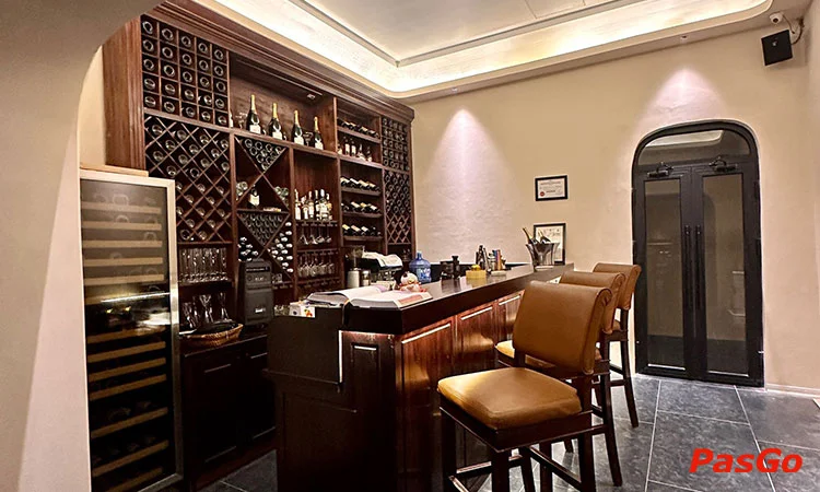 Nhà hàng Rico Steakhouse Nguyễn Gia Thiều 9