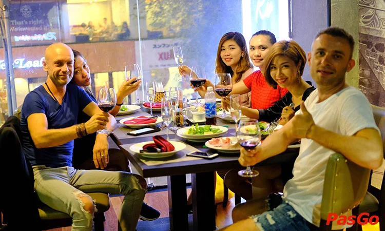 rio-churrascaria-brazilian-steakhouse-thai-van-lung-slide-12