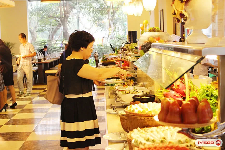 nha-hang-royal-buffet-royal-city-mon-an-7
