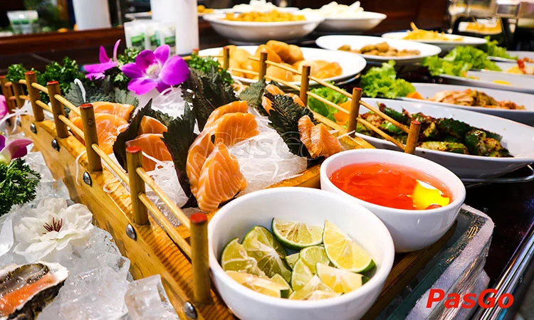 nha-hang-sakaku-bbq-times-city-slide-4