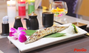 nha-hang-sakura-khach-san-candle-3