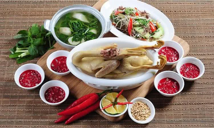 nha-hang-son-cam-van-cao-1
