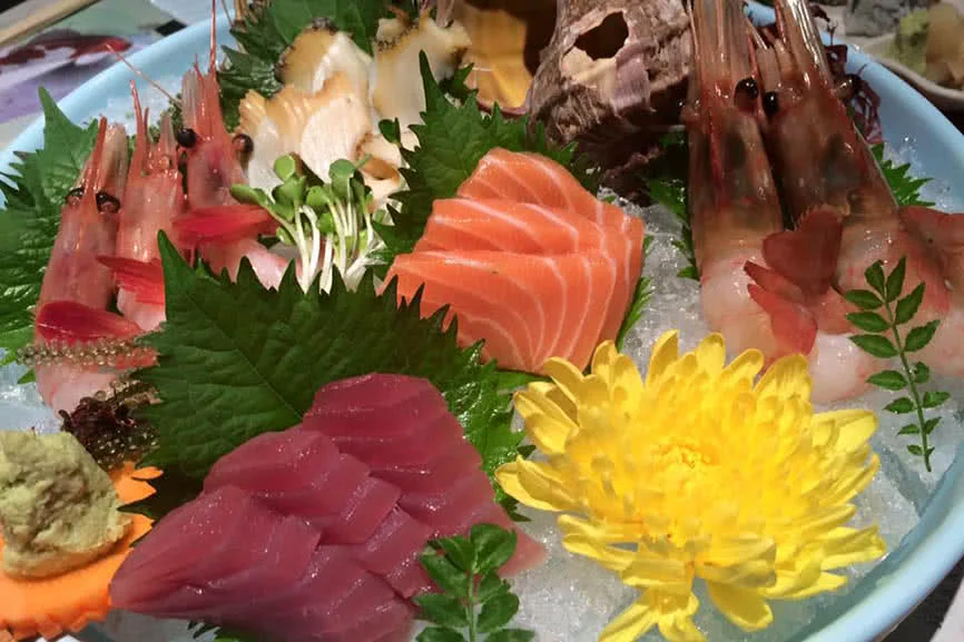 nha-hang-sushi-hokkaido-sachi-dong-du-anh-4