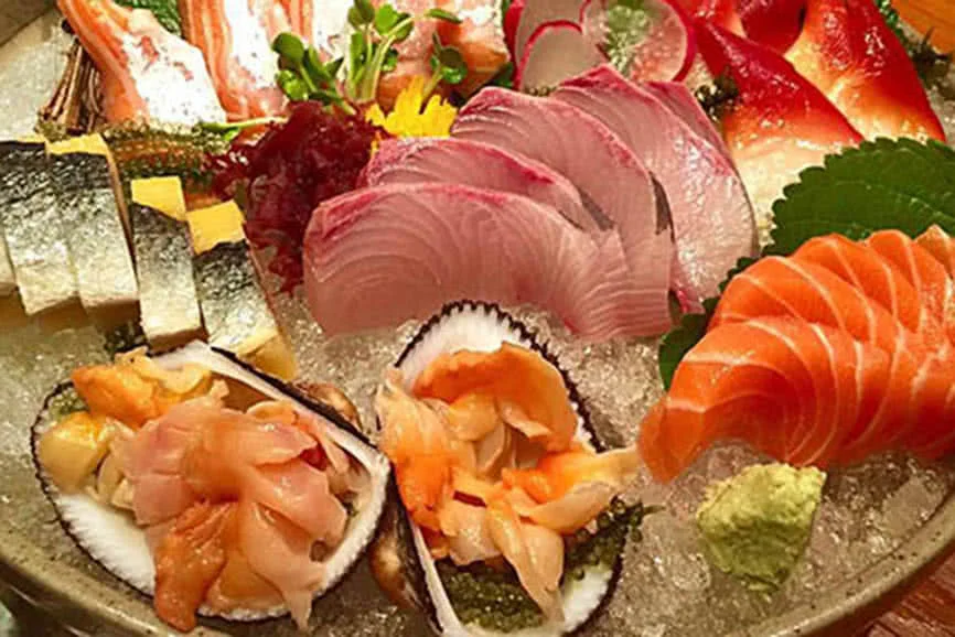 nha-hang-sushi-hokkaido-sachi-dong-du-anh-nho