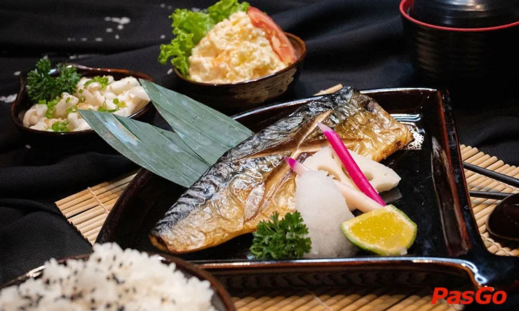 nha-hang-sushi-hokkaido-sake-48-dao-tan-3