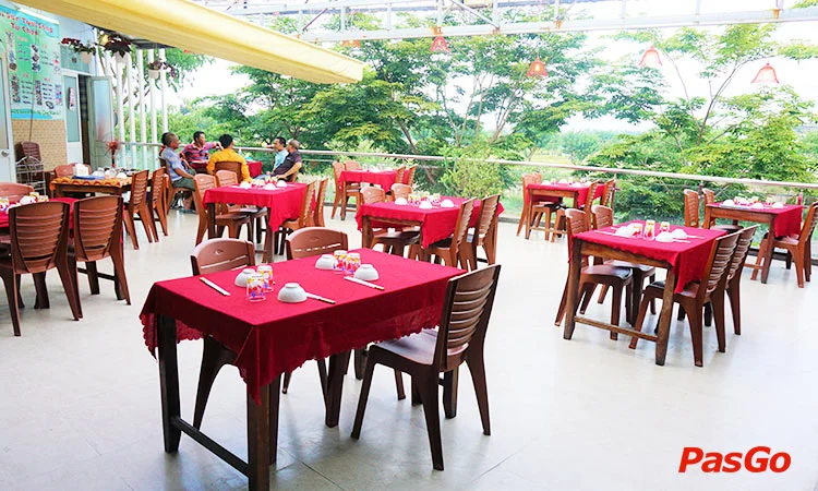 nha-hang-tan-ngoc-nu-thang-long-2